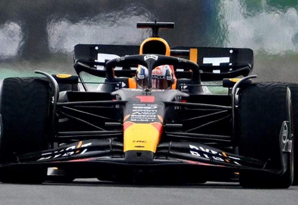 Formula 1: Pole position για τον Φερστάπεν σε επεισοδιακές κατατακτήριες