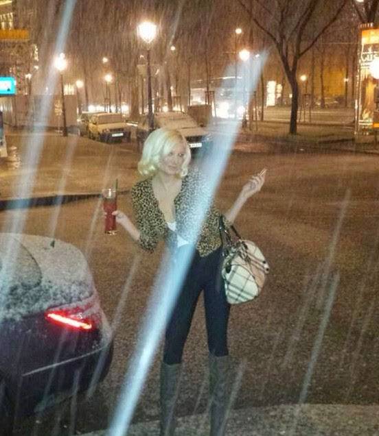 Χαμός στο Facebook με τη νέα φωτογραφία της Τζούλιας Αλεξανδράτου!!