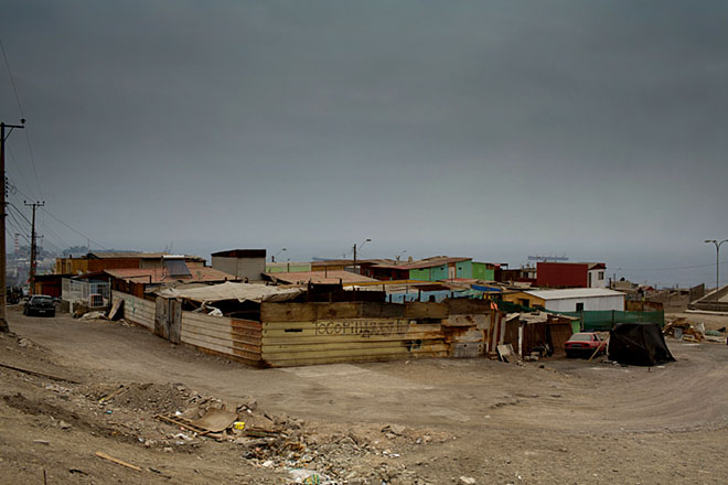 Alexis Alejandro Sánchez (born 19 December 1988) July 15, 2014 is a Chilean footballer who plays for Arsenal in the Premier League and the Chilean national team as a forward, most commonly in the right wing position.