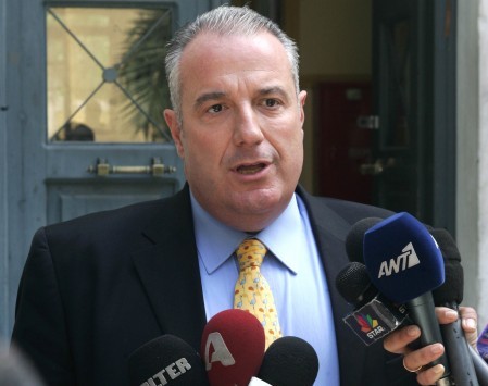 `Είμαι εξαρτημένος` - Η απάντηση του μοντέλου για την κοκαΐνη