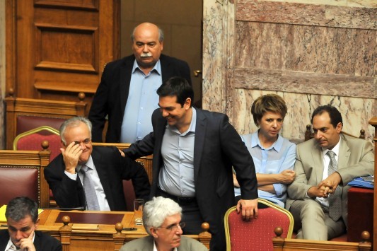 Ποιος θα πάρει τη θέση της Ζωής Κωνσταντοπούλου; – Ποια ονόματα “παίζουν”; 
