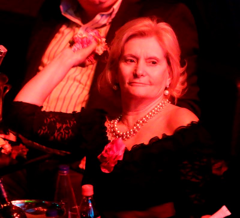 ΖΕΤΑ ΜΕΝΕΓΑΚΗ