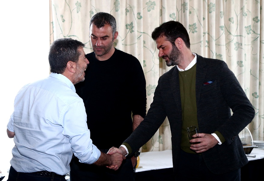 ΠΡΟΠΟΝΗΤΕΣ