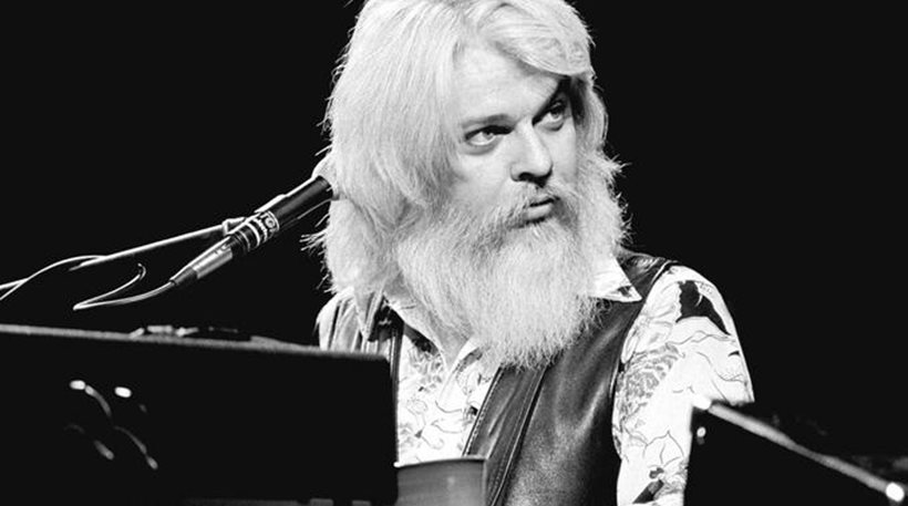 ΤΡΑΓΟΥΔΙΣΤΗΣ