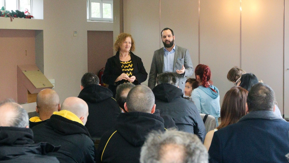 αεκ πεντελη 