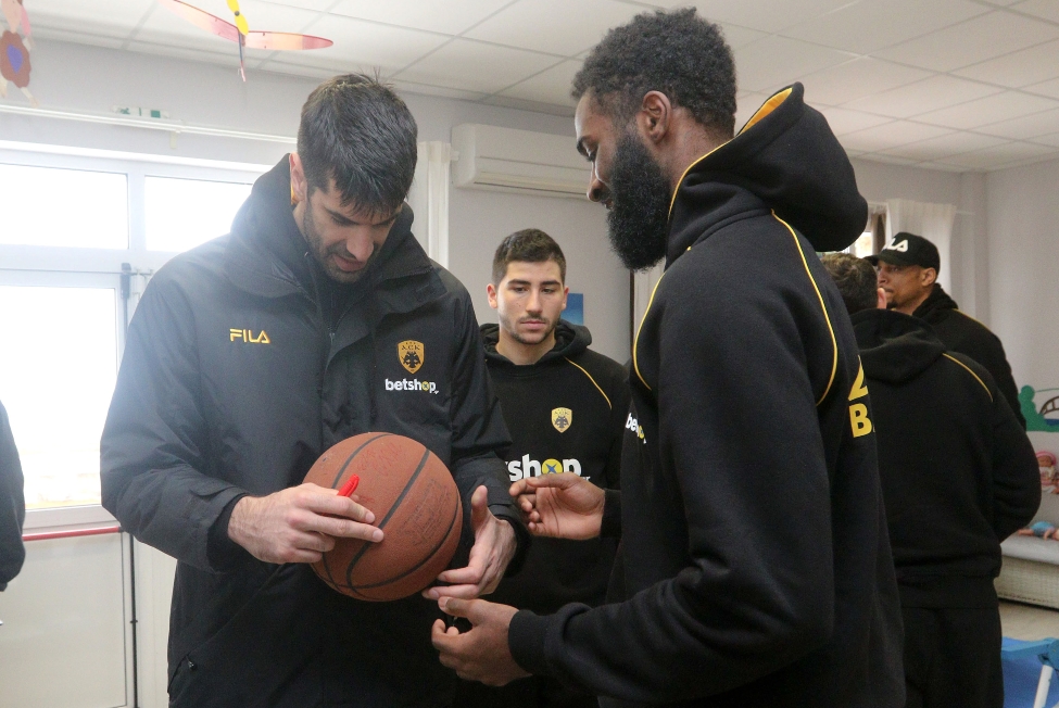 αεκ πεντελη 